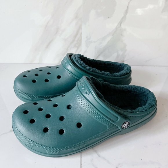 CROCS | Shoes | Crocs Lined Clogs Fuzzy 